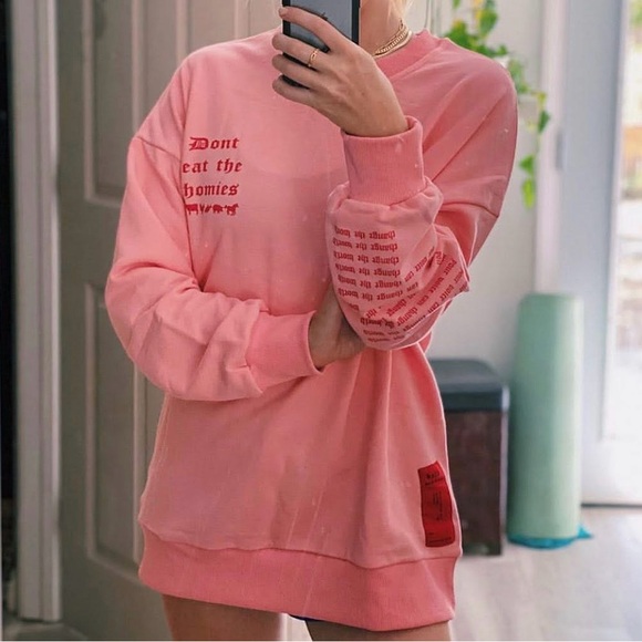 DON’T EAT THE HOMIES - Pink Sweatshirt - Picture 2 of 3